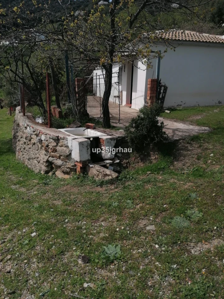Finca - Cortijo Benalauría