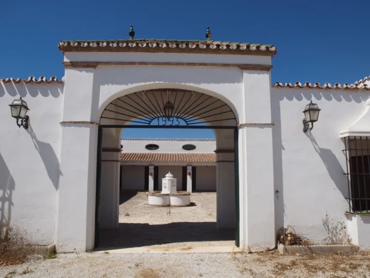 Finca - Cortijo Almayate