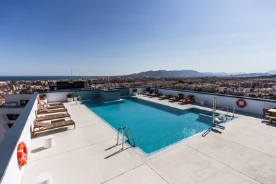 Apartament na środkowym piętrze Málaga Centro