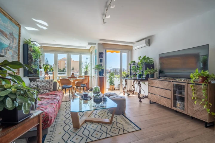 Apartament na środkowym piętrze El Palo