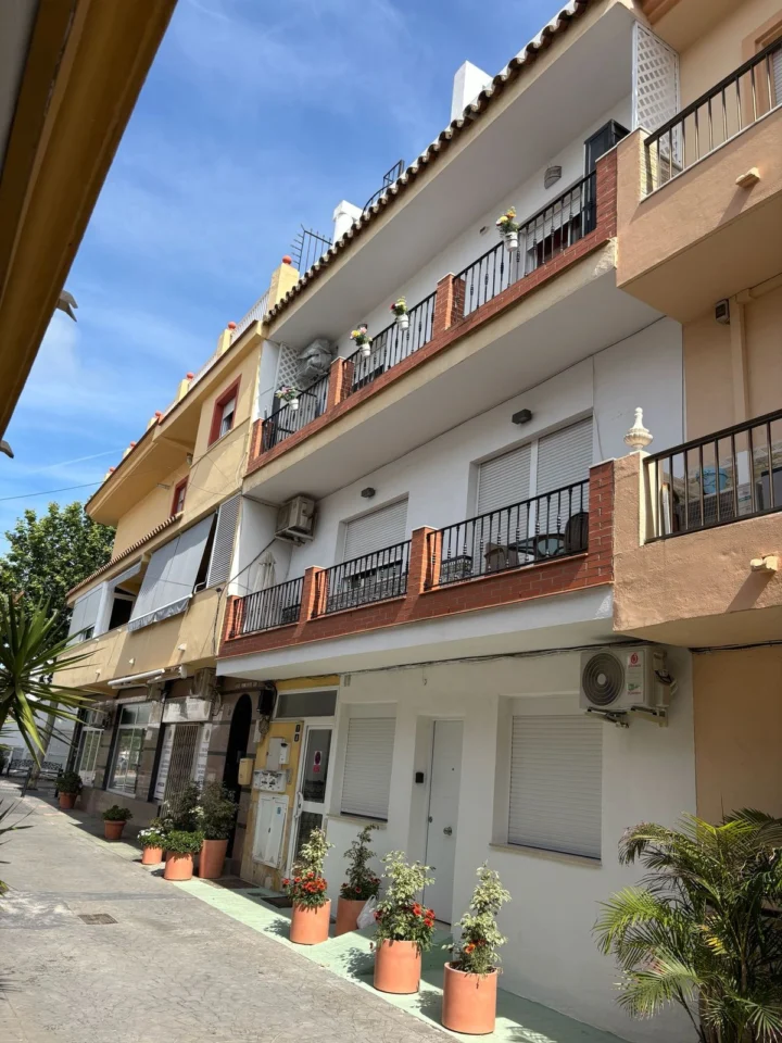 Apartament na środkowym piętrze La Cala de Mijas