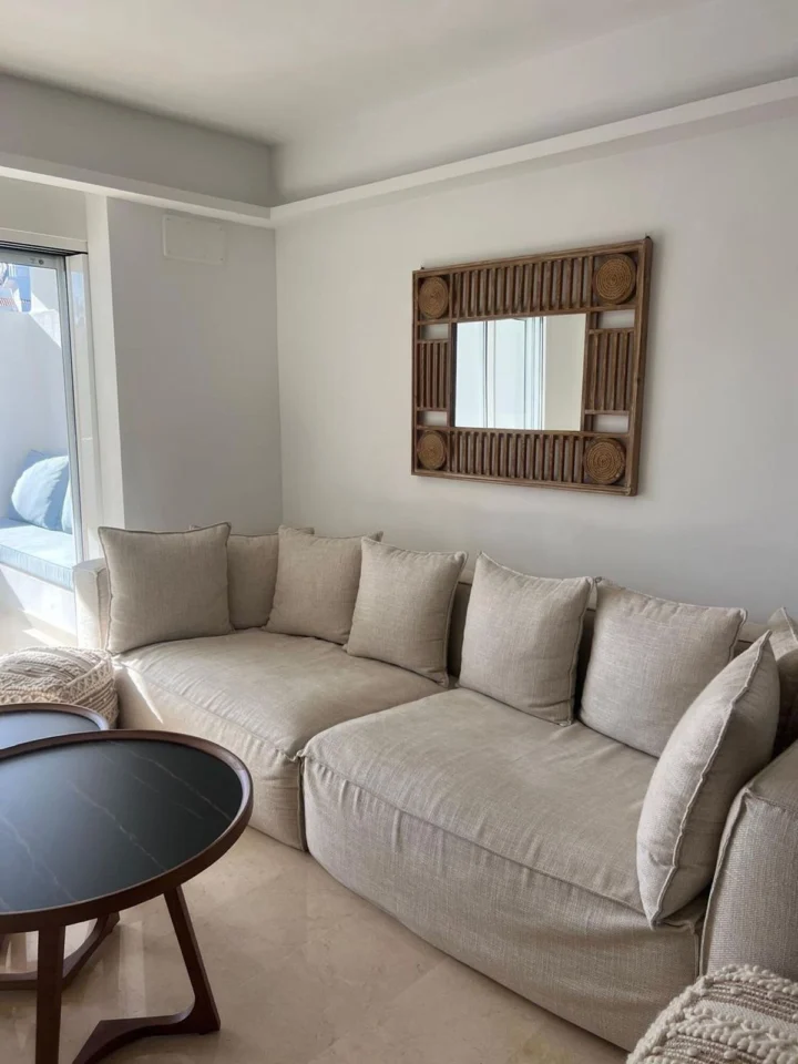 Apartament na środkowym piętrze Puerto Banús