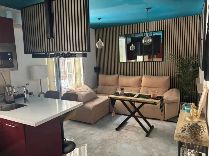 Apartament na środkowym piętrze Centro Histórico
