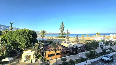 Apartament na środkowym piętrze Puerto Banús