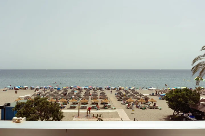 Apartament na środkowym piętrze Fuengirola