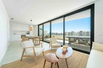 Apartament na parterze Higueron