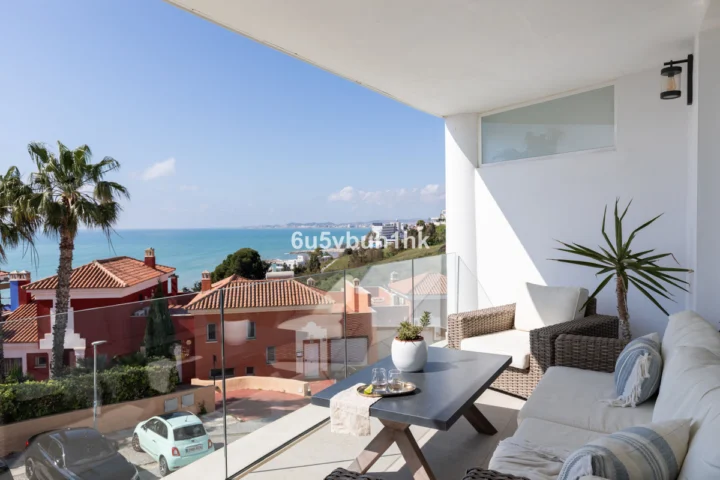 Apartament na środkowym piętrze Torrequebrada