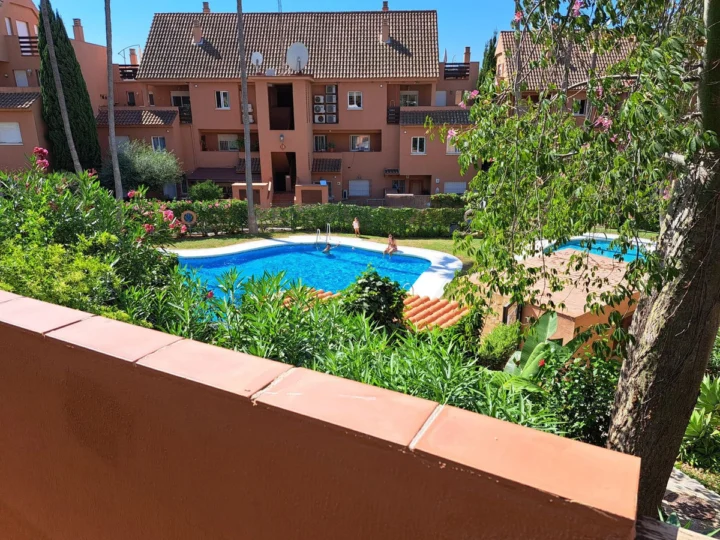 Apartament na parterze Casares Playa