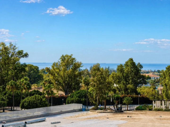 Apartament na środkowym piętrze Nueva Andalucía