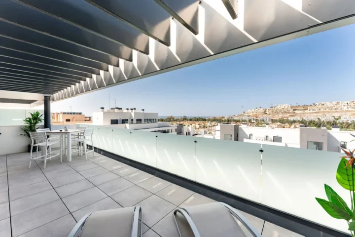 Apartament na środkowym piętrze La Cala de Mijas