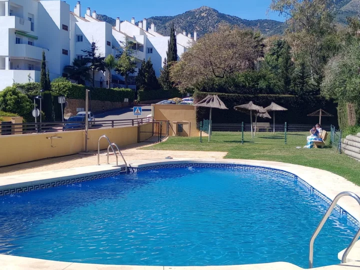Apartament na środkowym piętrze Benalmadena