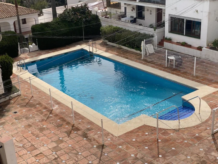 Apartament na środkowym piętrze Mijas