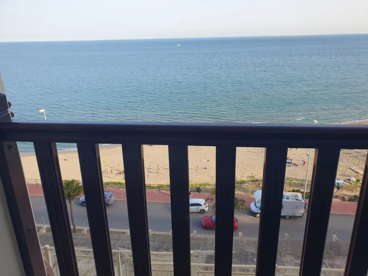 Apartament na środkowym piętrze Carvajal