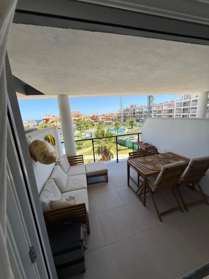 Apartament na środkowym piętrze Manilva