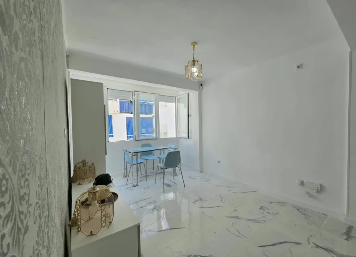 Apartament na środkowym piętrze Torremolinos