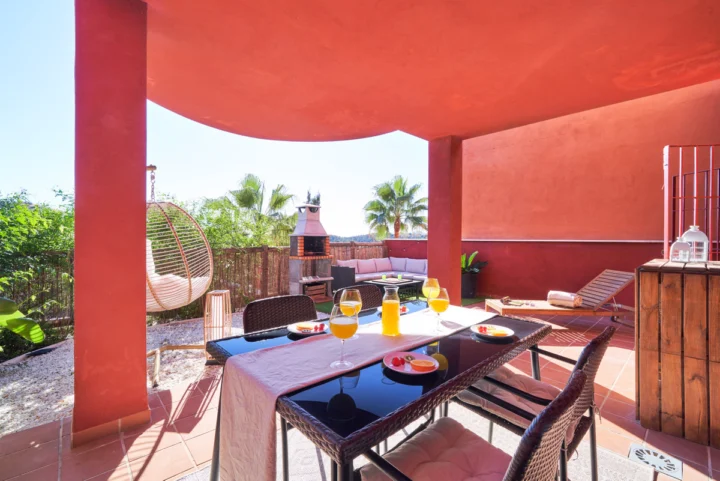 Apartament na środkowym piętrze Reserva de Marbella