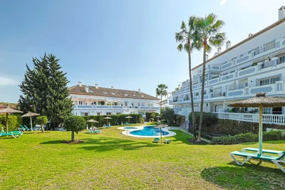 Apartament na parterze Nueva Andalucía