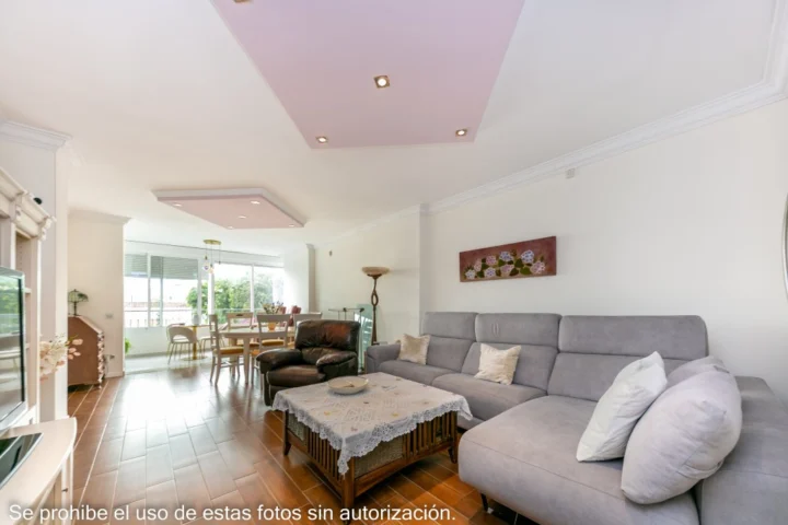 Apartament na środkowym piętrze Mijas Costa