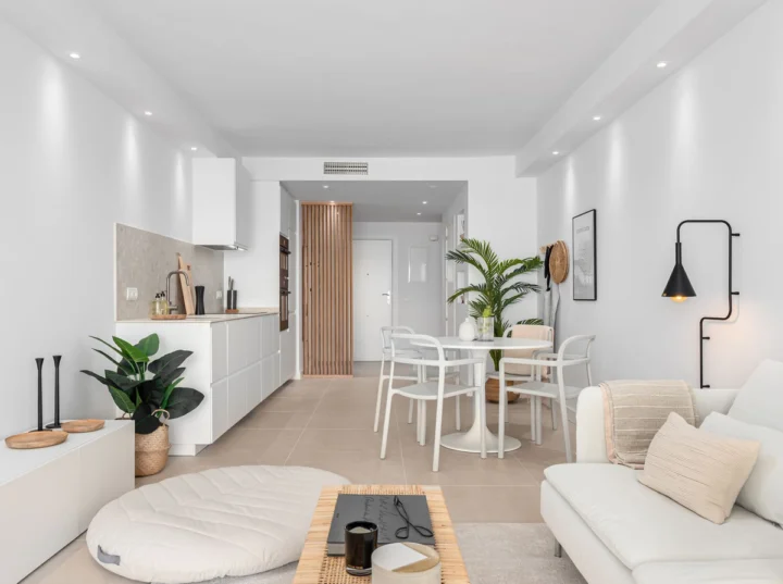 Apartament na środkowym piętrze Nueva Andalucía