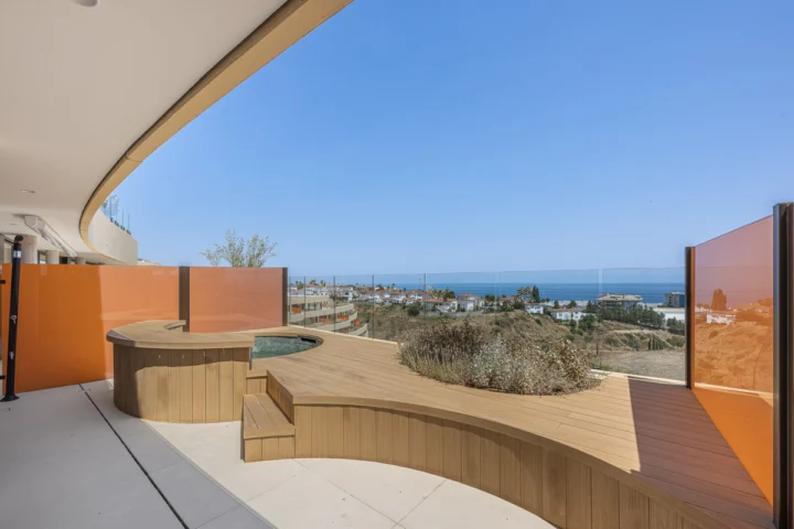 Apartament na środkowym piętrze Fuengirola