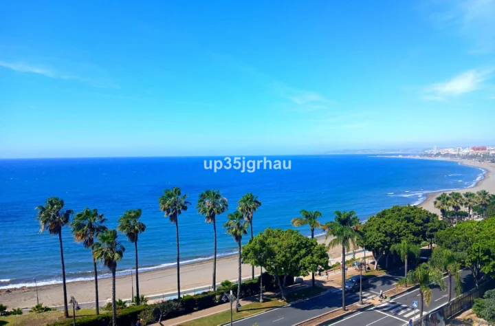 Apartament na środkowym piętrze Estepona