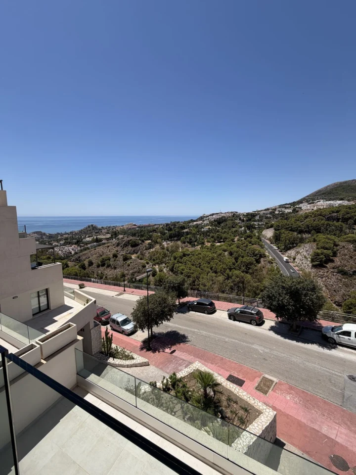 Apartament na środkowym piętrze Benalmadena