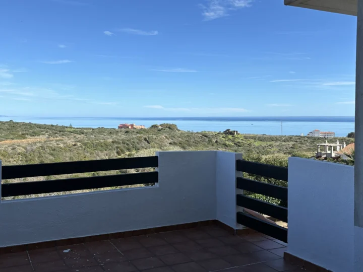 Apartament na środkowym piętrze La Duquesa