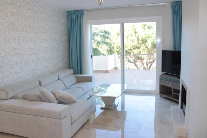 Apartament na środkowym piętrze Marbella