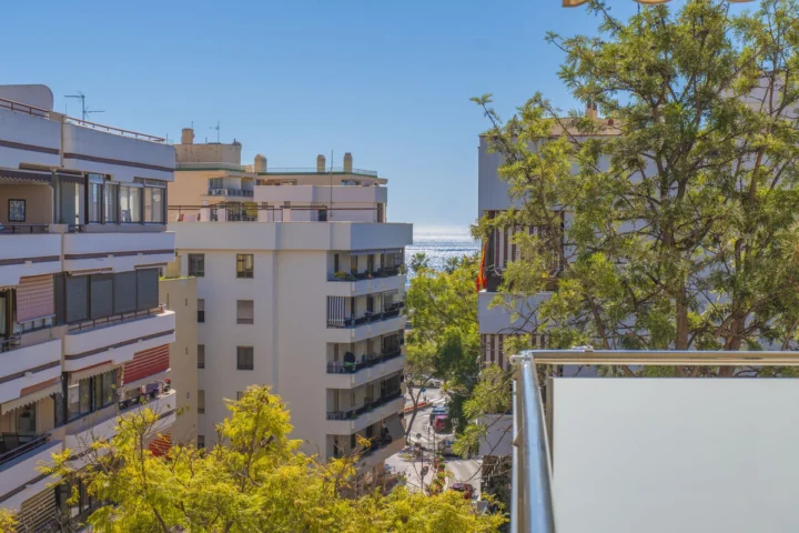 Apartament na środkowym piętrze Marbella