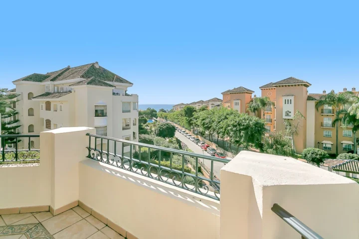 Apartament na środkowym piętrze Marbella