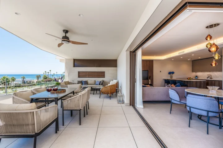 Apartament na środkowym piętrze Estepona