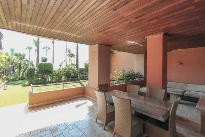 Apartament na parterze Puerto Banús