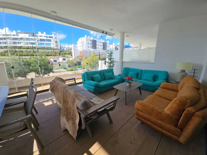 Apartament na środkowym piętrze Fuengirola