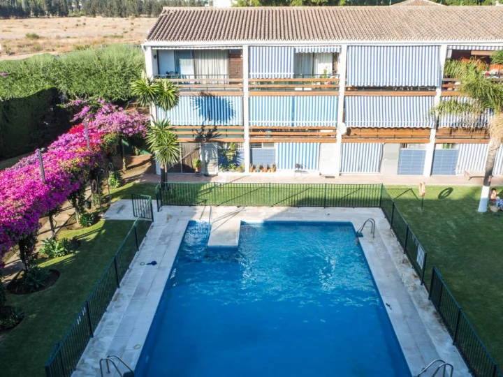 Apartament na środkowym piętrze San Pedro de Alcántara