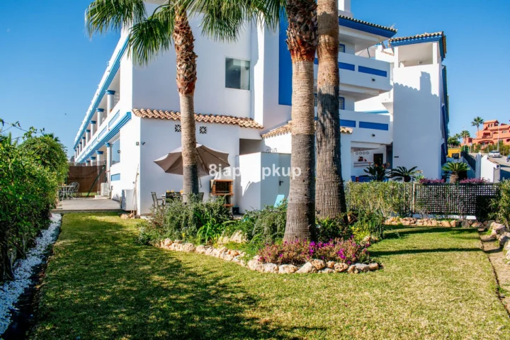 Apartament na parterze Estepona