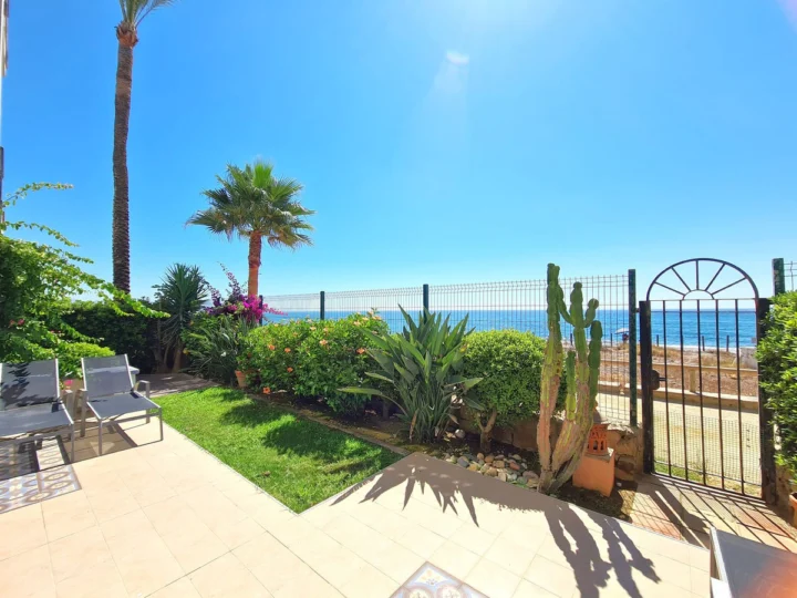 Apartament na parterze Casares Playa