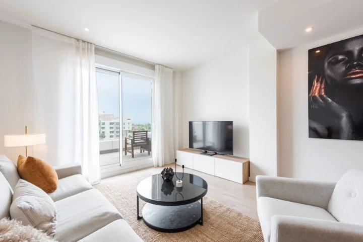 Apartament na środkowym piętrze Nueva Andalucía