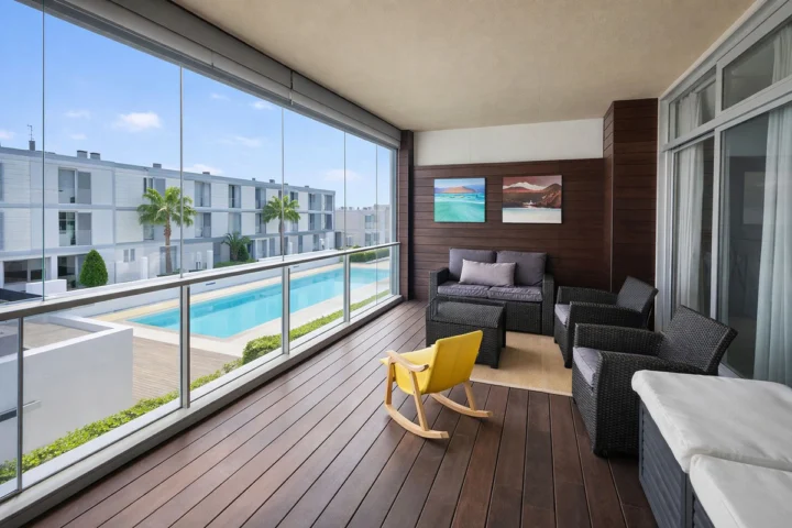 Apartament na środkowym piętrze Punta Chullera