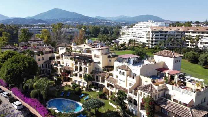 Penthouse Guadalmina Alta