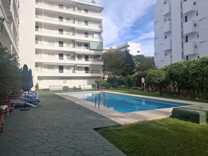Apartament na środkowym piętrze Marbella