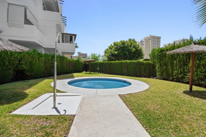 Apartament na parterze Estepona