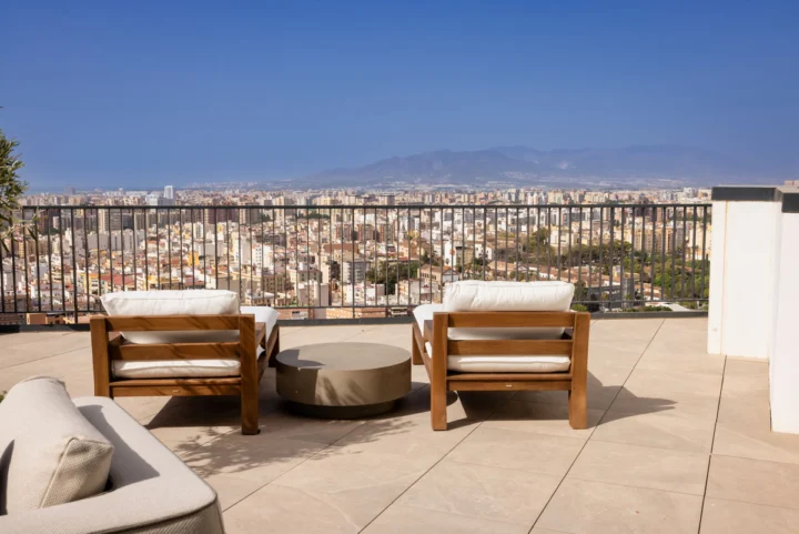 Apartament na środkowym piętrze Málaga Centro