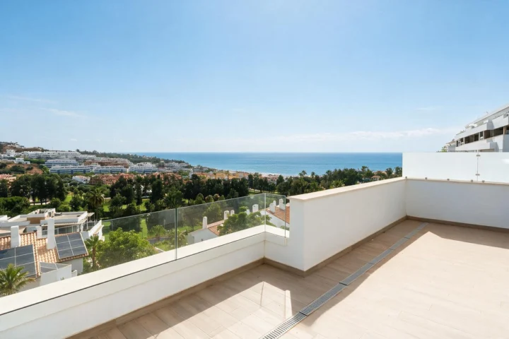 Apartament na środkowym piętrze La Cala de Mijas