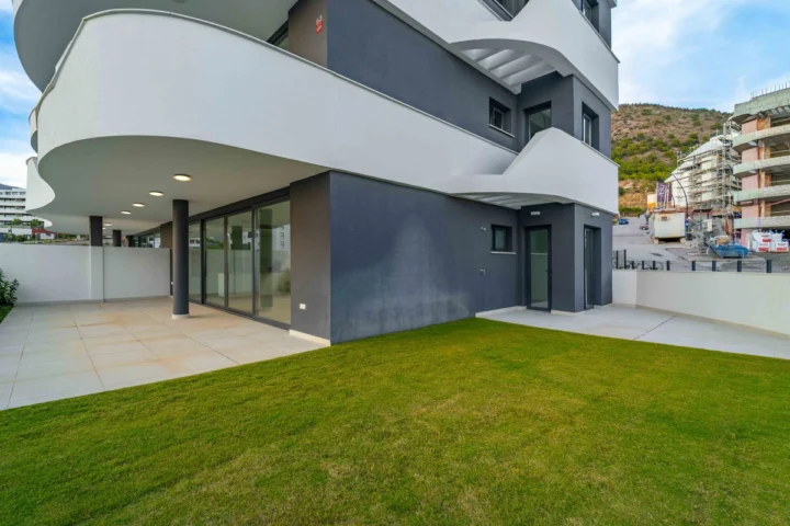 Apartament na parterze Higueron
