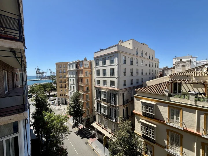 Apartament na środkowym piętrze Málaga Centro