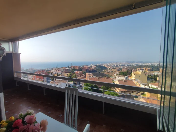 Apartament na środkowym piętrze Torreblanca