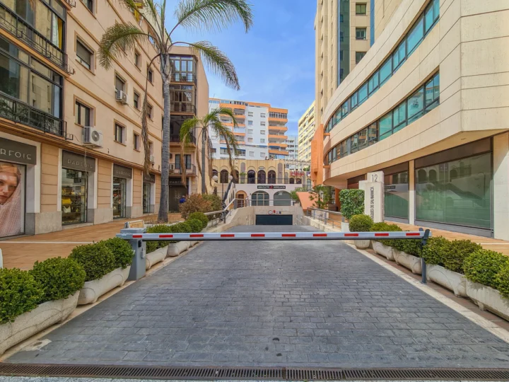 Lokale Użytkowe Marbella
