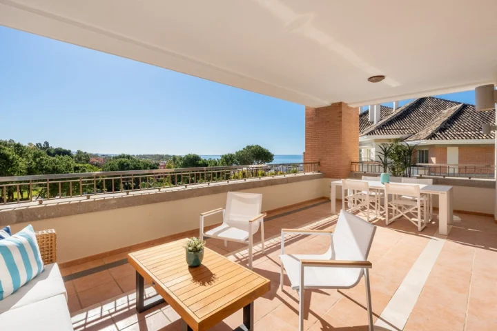 Apartament na środkowym piętrze Marbella