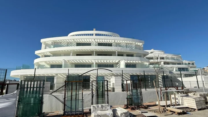 Apartament na środkowym piętrze La Cala de Mijas