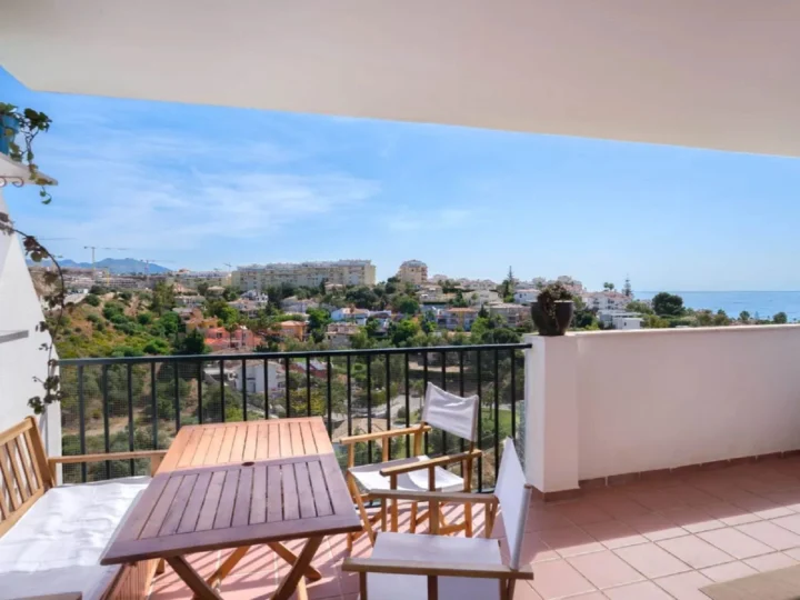 Apartament na środkowym piętrze Miraflores